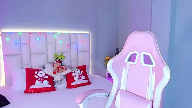 Snapshot of SammyRose_ chatting on November 29, 2025, 4:18 pm SammyRose online show from November 29, 2025, 4:18 pm