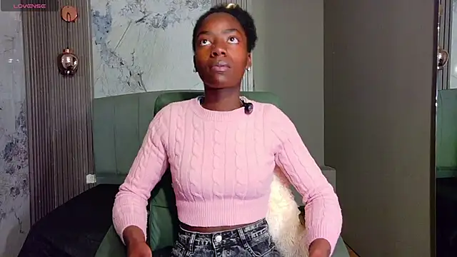 Snapshot of katia_green1 chatting on November 14, 2025, 11:58 am katia green1 online show from November 14, 2025, 11:58 am