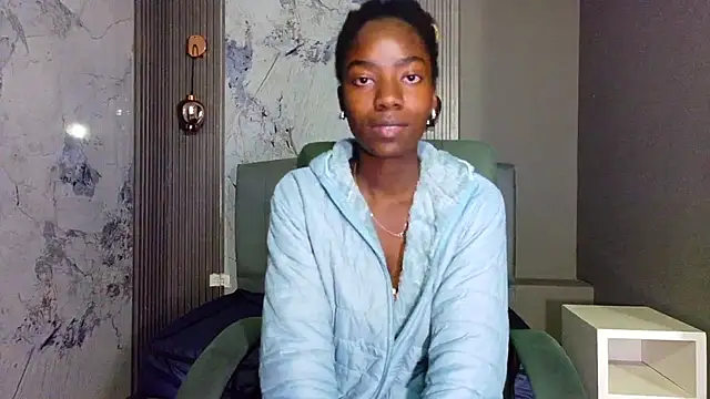 Snapshot of katia_green1 chatting on December 3, 2025, 11:42 am katia green1 online show from December 3, 2025, 11:42 am