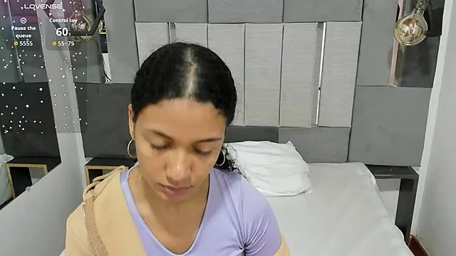 Snapshot of VictoriaDuart chatting on February 16, 2026, 8:07 pm VictoriaDuart online show from February 16, 2026, 8:07 pm