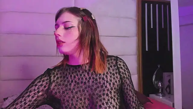 RebecaSnow online show from March 11, 2026, 11:10 pm