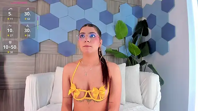 MilaGrace1 online show from February 24, 2026, 10:38 am