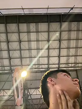 Snapshot of Luck__090 chatting on October 13, 2025, 1:29 am Luck 090 online show from October 13, 2025, 1:29 am