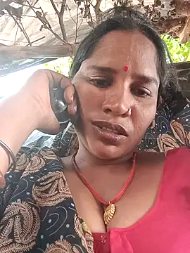 Snapshot of Hot_Seema83 chatting on October 15, 2025, 8:55 am Hot Seema83 online show from October 15, 2025, 8:55 am