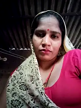 Snapshot of Hot_Seema83 chatting on September 10, 2025, 6:56 am Hot Seema83 online show from September 10, 2025, 6:56 am