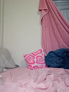 Snapshot of ingridequinti chatting on October 2, 2025, 3:21 am ingridequinti online show from October 2, 2025, 3:21 am