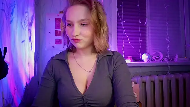 Snapshot of pr_In_cess_ chatting on December 22, 2025, 5:57 pm pr In cess online show from December 22, 2025, 5:57 pm