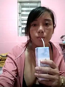 soope-00 online show from October 19, 2025, 2:25 am