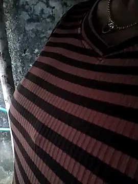 soope-00 online show from November 17, 2025, 9:57 am