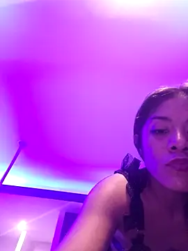 mamasitapetite online show from November 3, 2025, 5:23 am