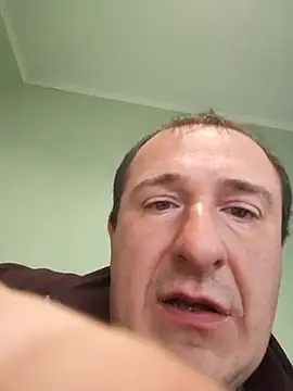 zurab39 online show from December 4, 2025, 8:24 am