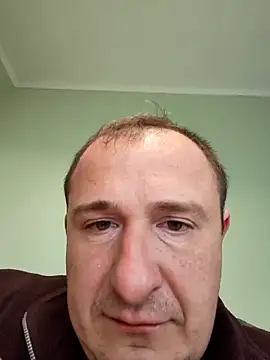 zurab39 online show from October 31, 2025, 11:40 am