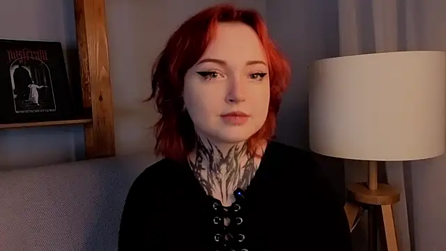 MarnaHarbor online show from November 13, 2025, 11:14 am