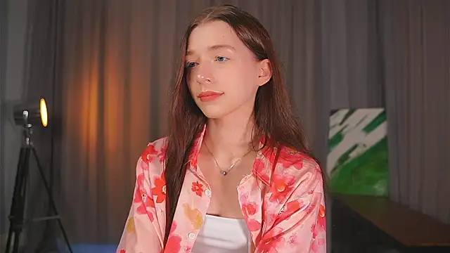 Snapshot of RoxieBolich chatting on September 22, 2025, 1:39 pm RoxieBolich online show from September 22, 2025, 1:39 pm