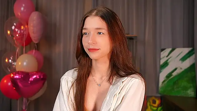 Snapshot of RoxieBolich chatting on October 11, 2025, 1:45 pm RoxieBolich online show from October 11, 2025, 1:45 pm