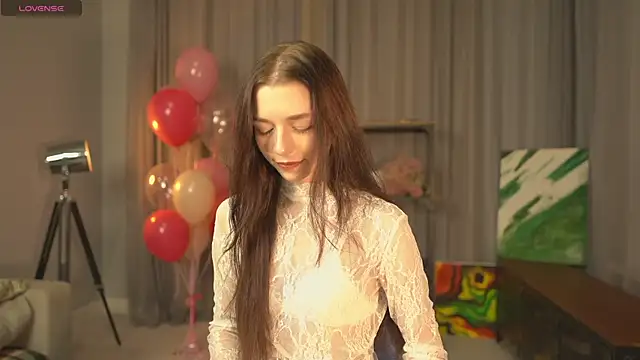Snapshot of RoxieBolich chatting on October 14, 2025, 3:01 pm RoxieBolich online show from October 14, 2025, 3:01 pm