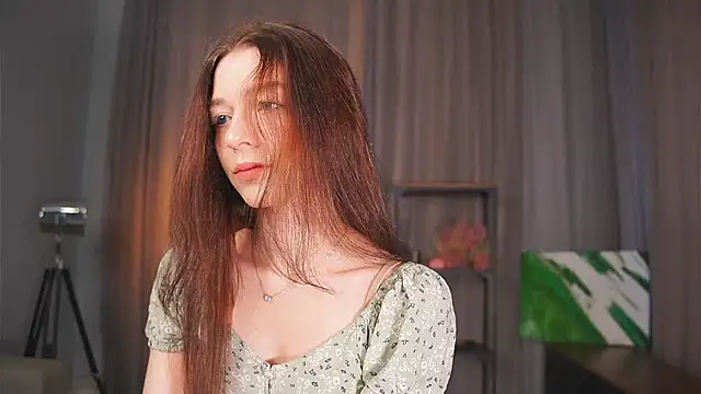 Snapshot of RoxieBolich chatting on September 15, 2025, 12:38 pm RoxieBolich online show from September 15, 2025, 12:38 pm