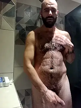 auverginexh online show from February 16, 2026, 7:01 pm