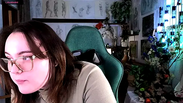 Snapshot of KatrinClark chatting on October 11, 2025, 4:52 pm KatrinClark online show from October 11, 2025, 4:52 pm