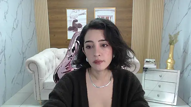 sara lopez s online show from February 24, 2026, 1:23 pm
