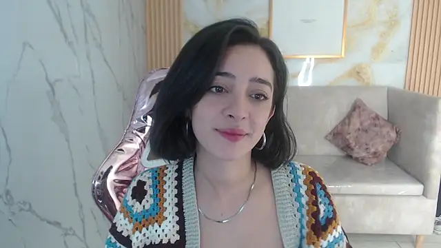 sara lopez s online show from October 9, 2025, 1:22 pm