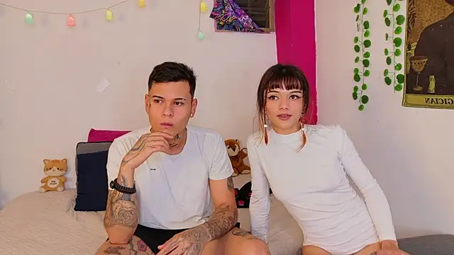 Snapshot of rosse_dredd chatting on December 4, 2025, 4:00 am rosse dredd online show from December 4, 2025, 4:00 am