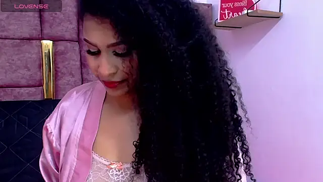 Snapshot of AYSHA_WATSON chatting on October 4, 2025, 12:50 pm AYSHA WATSON online show from October 4, 2025, 12:50 pm