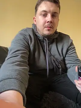 XXKieran online show from March 19, 2026, 3:23 pm