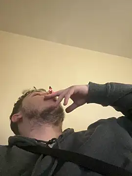 XXKieran online show from April 9, 2026, 9:21 pm