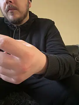 XXKieran online show from February 25, 2026, 10:37 am