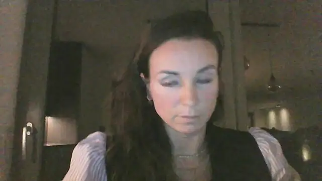 Snapshot of Justnani001 chatting on October 6, 2025, 7:14 pm Justnani001 online show from October 6, 2025, 7:14 pm