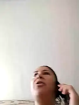 Snapshot of KittyHoleshot87 chatting on October 10, 2025, 2:29 pm KittyHoleshot87 online show from October 10, 2025, 2:29 pm