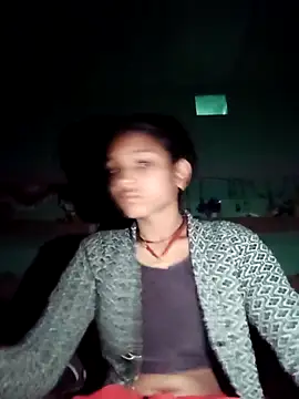 Idhika Jha online show from November 22, 2025, 1:15 am