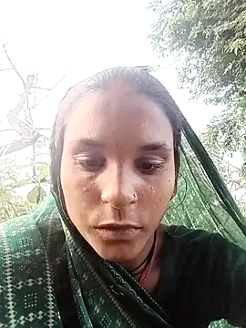 Idhika Jha online show from October 9, 2025, 11:33 am