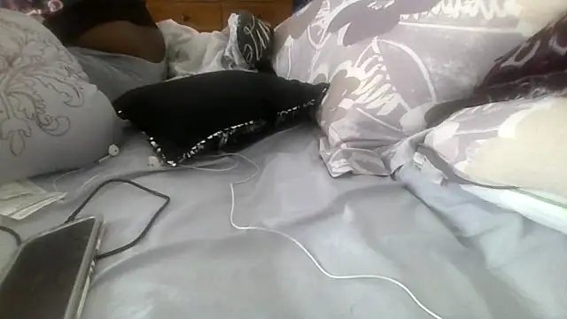 prettymaa online show from January 6, 2026, 6:45 pm