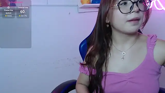 koraline 333 online show from April 1, 2026, 2:58 pm