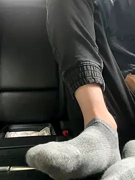 Snapshot of bmwe71 chatting on October 9, 2025, 10:27 am bmwe71 online show from October 9, 2025, 10:27 am