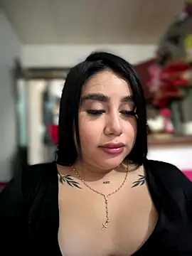 Snapshot of Sophie_Dreamss chatting on December 22, 2025, 8:31 pm Sophie Dreamss online show from December 22, 2025, 8:31 pm