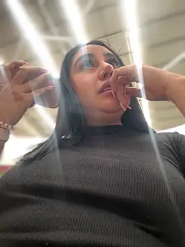 Sophie Dreamss online show from October 8, 2025, 8:20 pm