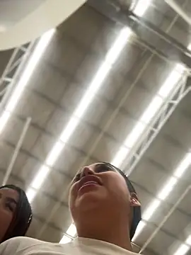 Snapshot of Sophie_Dreamss chatting on December 21, 2025, 5:47 pm Sophie Dreamss online show from December 21, 2025, 5:47 pm