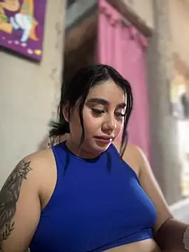 Snapshot of Sophie_Dreamss chatting on February 17, 2026, 7:33 pm Sophie Dreamss online show from February 17, 2026, 7:33 pm