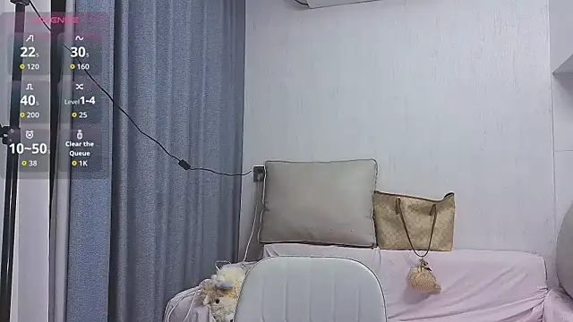 tzy0520 online show from November 6, 2025, 4:22 pm