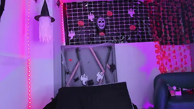 Sofia villareal online show from October 19, 2025, 1:03 pm