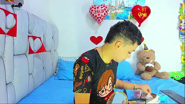 christopher Hot online show from February 11, 2026, 7:03 pm