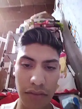 aispuro8505 online show from January 8, 2026, 6:19 am