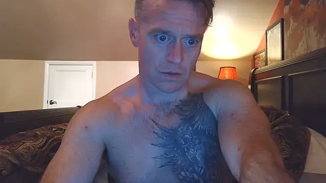 Snapshot of DILFiGuess11 chatting on June 4, 2026, 2:49 am DILFiGuess11 online show from June 4, 2026, 2:49 am