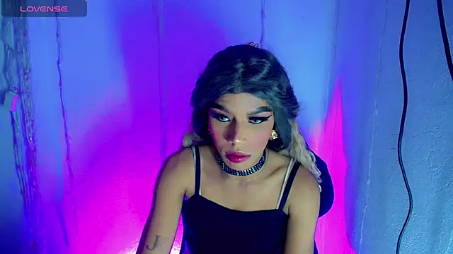 TheBlackwidows online show from December 5, 2025, 8:24 am