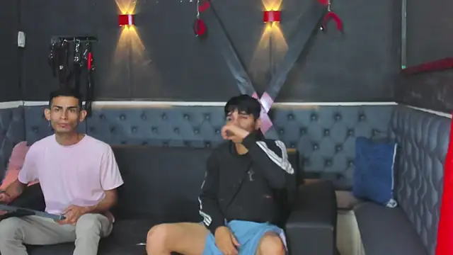 Golldens Dreamss online show from November 19, 2025, 12:16 pm