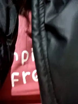 may-squirl online show from January 15, 2026, 1:47 pm