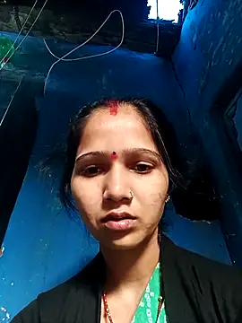 Snapshot of Jooli_xx chatting on October 9, 2025, 1:39 am Jooli xx online show from October 9, 2025, 1:39 am